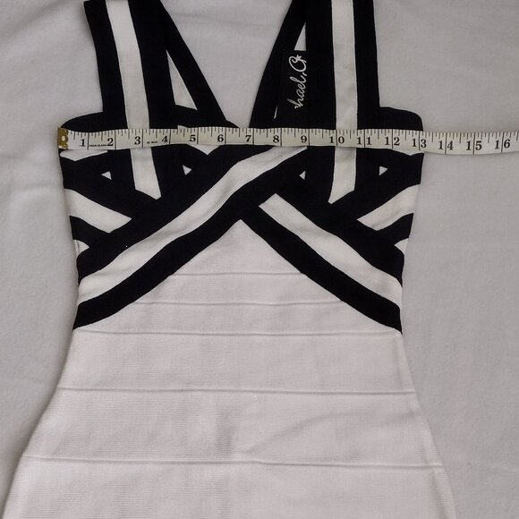 Rachael G Stretch Strappy Dress, White with Black, Size S. - Picture 6 of 13